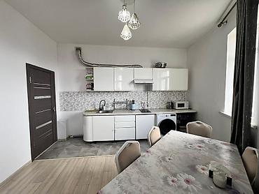 studio apartment: Айнура Бишкек_Недвижка . Помогу Вам снять- купить -продать квартиру по — 5