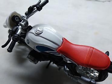 Ostali predmeti za umetnost i kolekcionarstvo: Motor Burago BMW, China,sve original,kao nov — 3