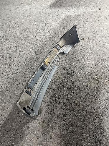 авто фрион: Бампер от w124 оригинал рест с кондером Накладка Отдам даром Может — 5