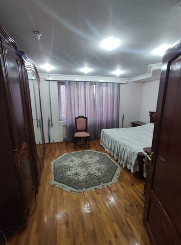 Uzunmüddətli kirayə mənzillər: Mənzil kirayə verilir. 9.7 mərtəbə, 2 otaq, 76 kv, Memar Əcəmi, tam — 10