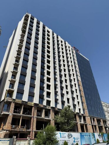 аренда офиса для малого бизнеса: Продаю Офис 65 м², Без ремонта, Бизнес центр, 8 этаж