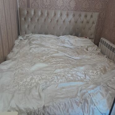 taxt bazalı: Б/у, Двуспальная кровать, С подъемным механизмом, С матрасом, Без выдвижных ящиков, Азербайджан