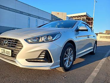 Hyundai Sonata: 2018 г., 2 л, Автомат, Газ, Седан at lalafo.kg Hyundai Sonata: 2018 г., 2 л, Автомат, Газ, Седан