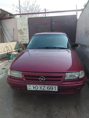 opel masin: 🚗 TƏCİLİ SATILIR! Opel Astra Caravan (universal), tünd qırmızı rəng — 9