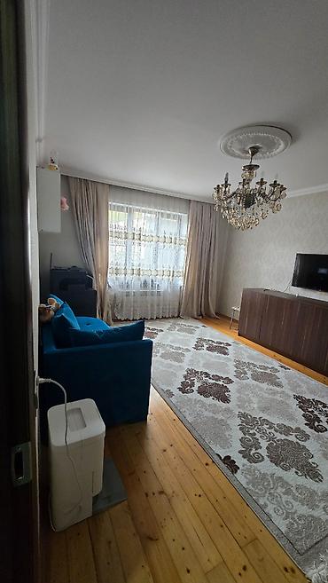 bayil kiraye: 🏡 Zabrat qəsəbəsində kirayə ev verilir! 📍 Ünvan: Zabrat 2 🏠 3 otaqlı — 7