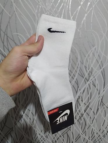 Tumanlar: Nike idman corabları, unisex, ağ rəngdə. Keyfiyyətli və görkəmli — 1