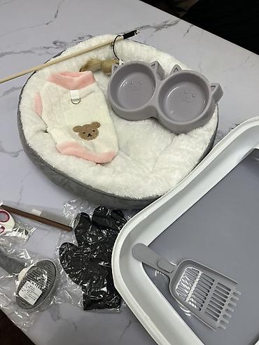Набор аксессуаров для кошки/котёнка В комплект входит: - Двойная