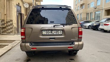 Nissan: Nissan Pathfinder: 3.5 l | Ofrouder/SUV — 18