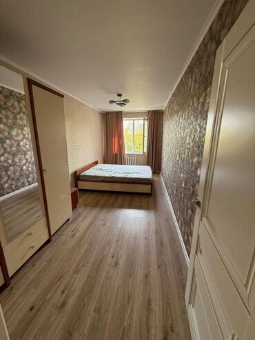 Продажа квартир: 3 комнаты, 60 м², 104 серия, 5 этаж, Косметический ремонт