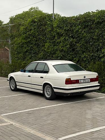 юмв е34: BMW 5 series: 1992 г., 3 л, Механика, Бензин, Седан — 4