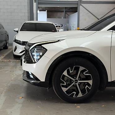 leapmotor c16: Kia Sportage: 2021 г., Кроссовер — 3