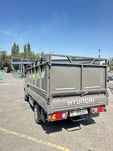 моторчик стекло: Кабина Hyundai Б/у, Оригинал — 9