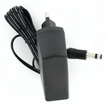 Punjači za kamere: BOSCH punjač za baterije 2 / 0 - Originalni Bosch mrežni punjač za — 6