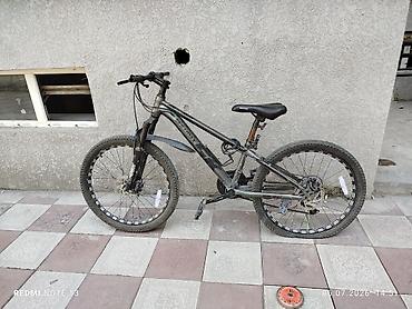 fox 40: Горный велосипед с двухподвесной рамой просто колесо взорвано — 1