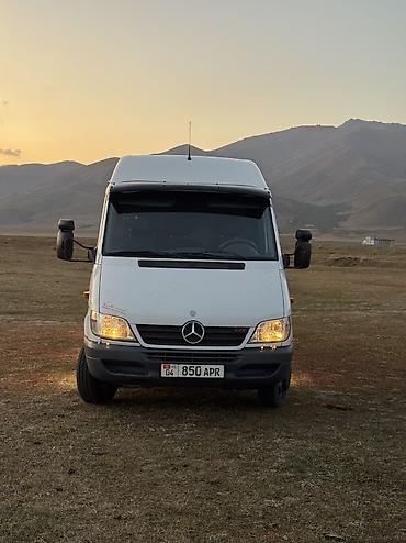 Унаа сатуу: Mercedes-Benz Спринтер: 2004 г., 2.2 л, Кол менен иштөөчү, Дизель, Бус — 3