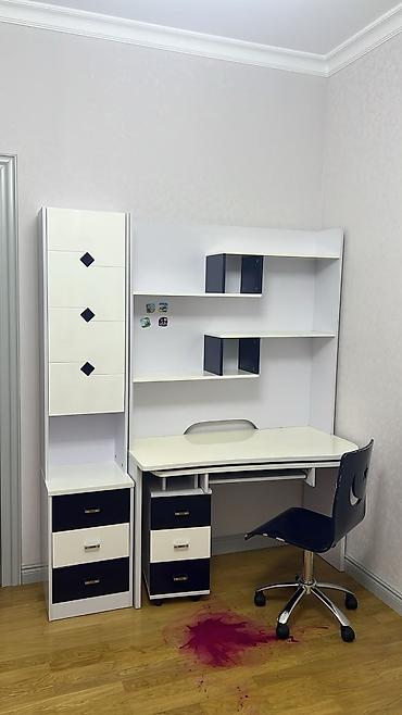 Yazi masasi ideal veziyyetde 130azn nerimanov 4695 Gunel1Uşaq/şagird
