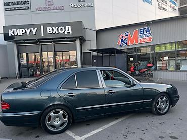 решетка радиатора: Mercedes-Benz E-Class: 2002 г., 4.3 л, Автомат, Бензин, Седан — 4