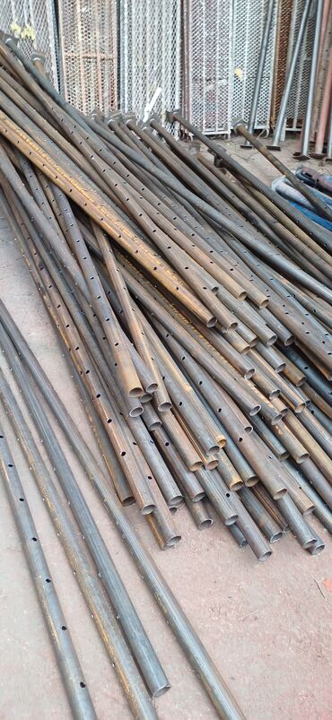 Строительные леса, стойки: Телескопические стойки! Продаю,Аренда,Продажа,Аренда.3.5м- 4м- ;5м- — 7