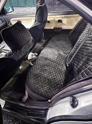 BMW: BMW 3 series: 1991 г., 1.6 л, Механика, Седан — 8