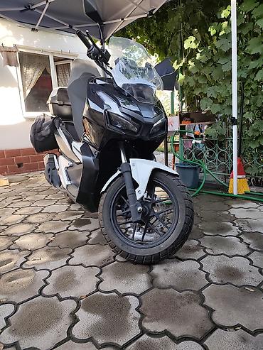 honda adv: Макси-скутер Honda, 180 куб. см, Бензин, Б/у — 2