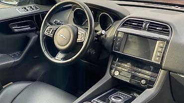 Jaguar: Jaguar F-Pace: 2017 г., 2 л, Автомат, Бензин, Кроссовер — 9