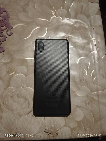 led selfi: Samsung Galaxy A02, 32 GB, rəng - Qara, İki sim kartlı — 3