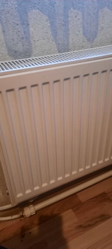 Radiatorlar: Panel Radiator