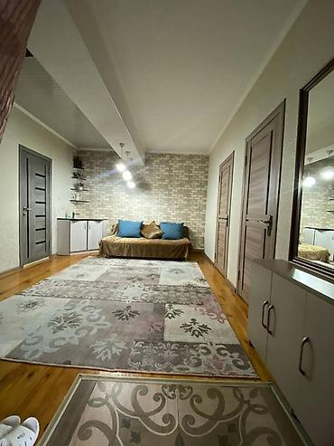 Долгосрочная аренда комнат: 92 м², С мебелью — 4