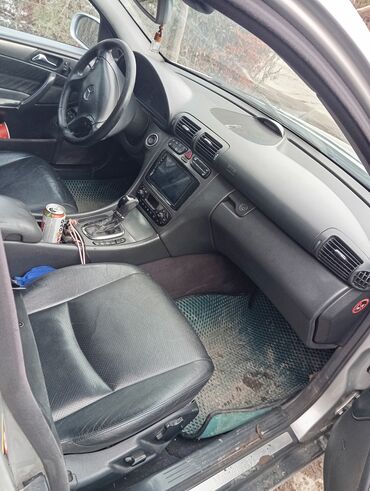 Mercedes-Benz: Mercedes-Benz C-Class: 2003 г., 3.2 л, Автомат, Газ, Универсал — 8