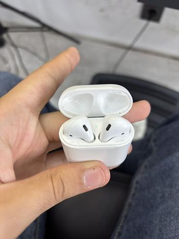 apple qulaqcıq: Ciddi alıcıya endirim olacaq!! Məhsul: Apple AirPods (2-ci nəsil) — 3