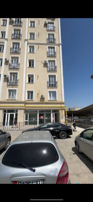 с подселением парень: Продаю Магазин В жилом доме, 112 м², Свежий ремонт, Отдельный вход, 1 этаж