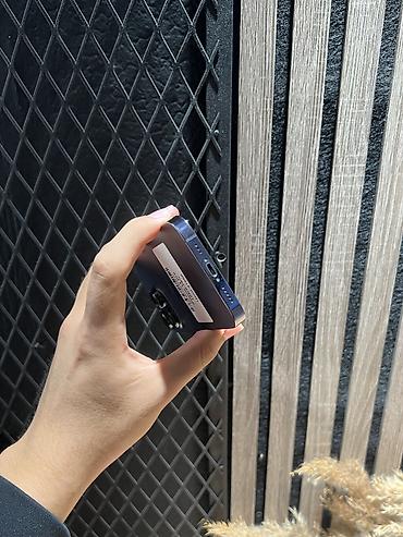 xl айфон: IPhone 14 Pro, Б/у, 128 ГБ, Deep Purple, Защитное стекло, Чехол, В рассрочку, 78 % — 5