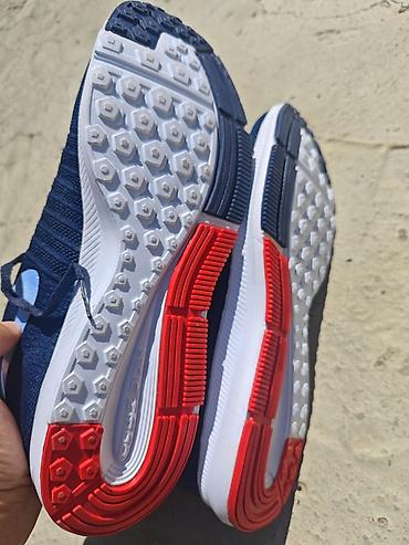 nike tech: Nike firmasının krossovkası (yenidir geyinilməyib) - Ölçü: 48 - Üst — 3