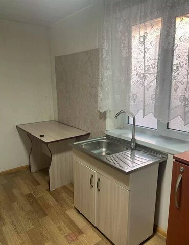 Долгосрочная аренда квартир: 1 комната, Агентство недвижимости, Без подселения, С мебелью частично