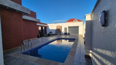 Həyət evləri və villaların satışı: Mərdəkan 4 otaqlı, 120 kv. m, Yeni təmirli — 25