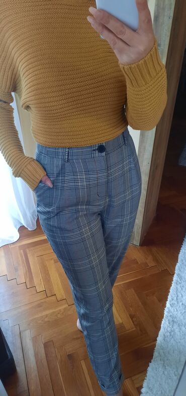 gucci pantalone: M (EU 38), Visok struk, Drugi kroj pantalona