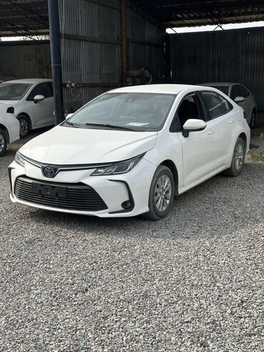 авто бу в рассрочку от частного лица: Toyota Corolla: 2019 г., 1.8 л, Автоматические, Гибрид, Седан
