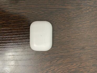 airpods pro 3 цена бишкек: Наушники:airpods pro 2 качество звука:идеальные работают отлично