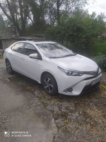 Toyota: Toyota Corolla: 2018 г., 1.8 л, Автомат, Гибрид