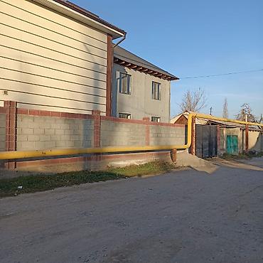 Продажа коттеджей и домов: Продается участок 5 соток. На участке два двухэтажных домов. Отлично — 4