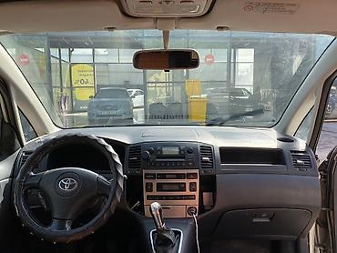 тоета корола версо: Toyota Corolla Verso: 2002 г., 2 л, Механика, Дизель, Минивэн — 8