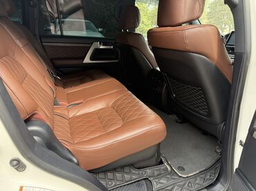 Toyota: Toyota Land Cruiser: 2018 г., 4.6 л, Автомат, Бензин, Внедорожник — 5