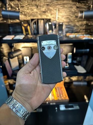 işdənmiş telefonlar: Vertu Constellation, rəng - Boz, Barmaq izi — 4