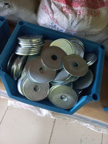 Qaykalar: Metiz və bərkidici məhsulların geniş seçimi Məhsul çeşidləri: - — 30