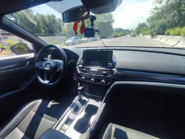 Honda: Honda Accord: 2018 г., 1.5 л, Вариатор, Бензин, Седан — 10