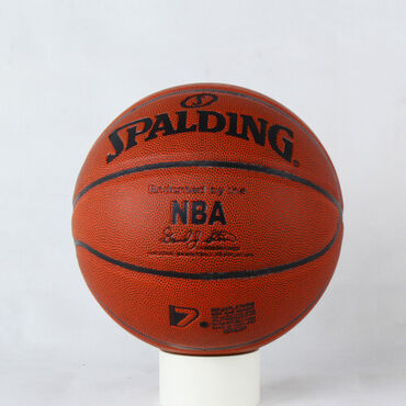 Баскетбольный мяч Spalding NBA Характеристики: Марка: Spalding NBA