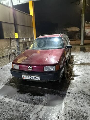 можно на пассат: Volkswagen Passat: 1992 г., 1.8 л, Механика, Бензин, Универсал