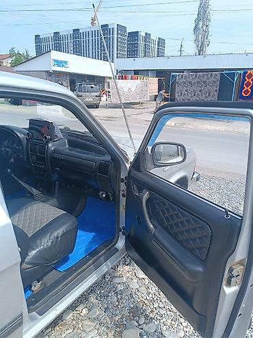 бензиновая лампа: ГАЗ 3102 Volga: 2005 г., Механика, Газ, Седан — 4
