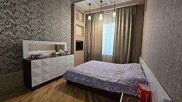 165: 3 otaqlı, Yeni tikili, m. 8 Noyabr, 165 kv. m — 10