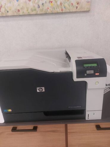 Printerlər: HP Color LaserJet CP5225 (CE710A) – Rəngli A3 Lazer Printer Texniki